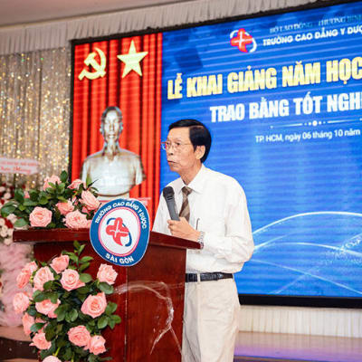 Nguyễn Mạnh Hùng