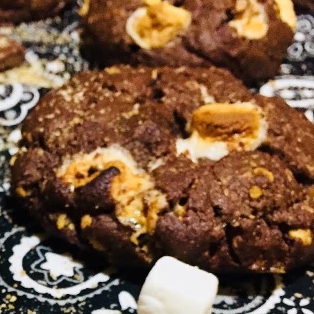 Chewy S'mores Brownie Cookies