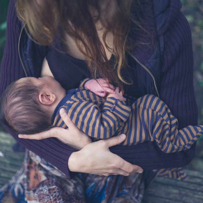 25 ways to stack your wardrobe with stylish and practical breastfeeding clothes