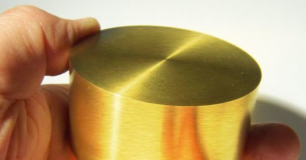 Titanium-Gold Alloy: Physicists Combine Gold with Titanium And Quadruple Its Strength