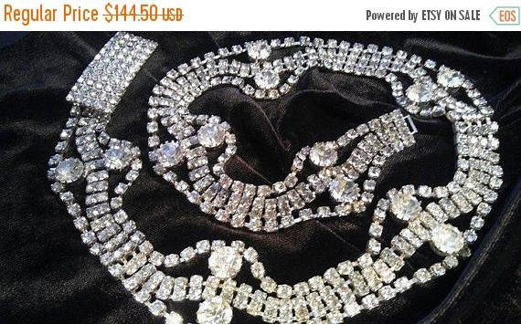 ON SALE Vintage Collectible Rhinestone Belt 1950's 1960's Jewelry Old Hollywood Glam Mad Men Mod Mid Century Size 27 High End Accessories