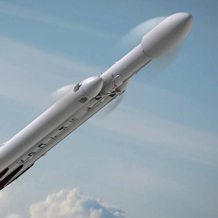 Look at These Incredible Photos of the SpaceX Falcon Heavy Rocket