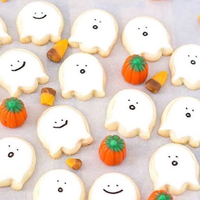 35 Creative Halloween Cookie Recipes to Make This Year