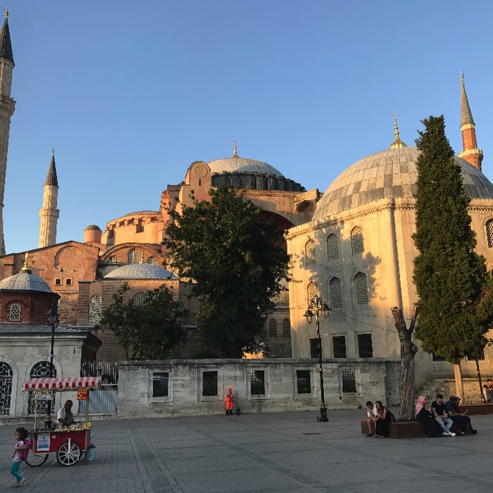 Istanbul layover? How to experience the city on a transit visit - Reading the Book