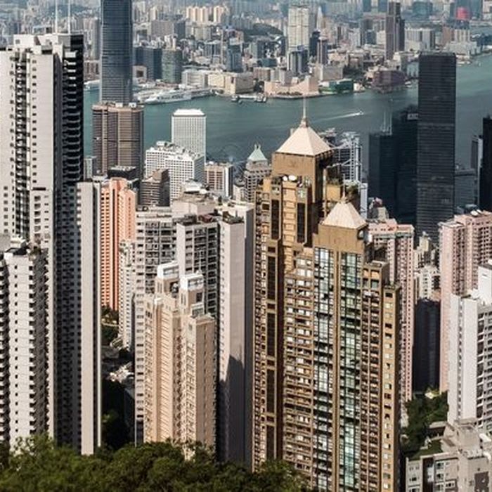 Hong Kong Property's Curious Disconnect