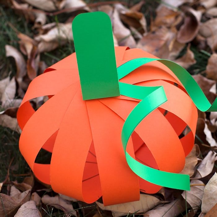 Easy Paper Strip Pumpkin Craft for Kids