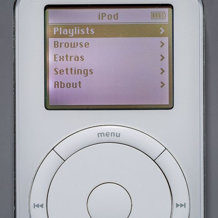 My original iPod is a time capsule from 2002