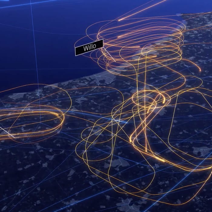 Animation of an elegant air traffic nightmare caused by a drone