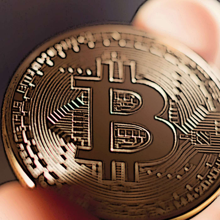 Bitcoin Could Soon Top $10,000, According to Survey of Over 23,000 People