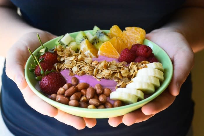 How to Build the Ultimate Smoothie Bowl