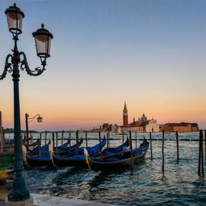 One Day in Venice: an Itinerary - Pink Caddy Travelogue