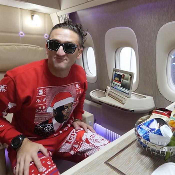 Casey Neistat Checks out Emirates' Super Lavish First Class Suite