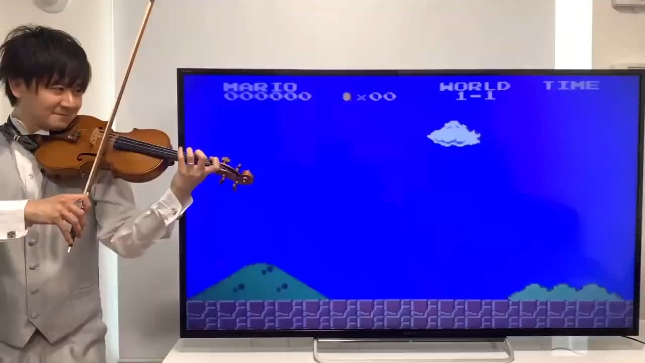 This Violinist Plays the Game So Accurately