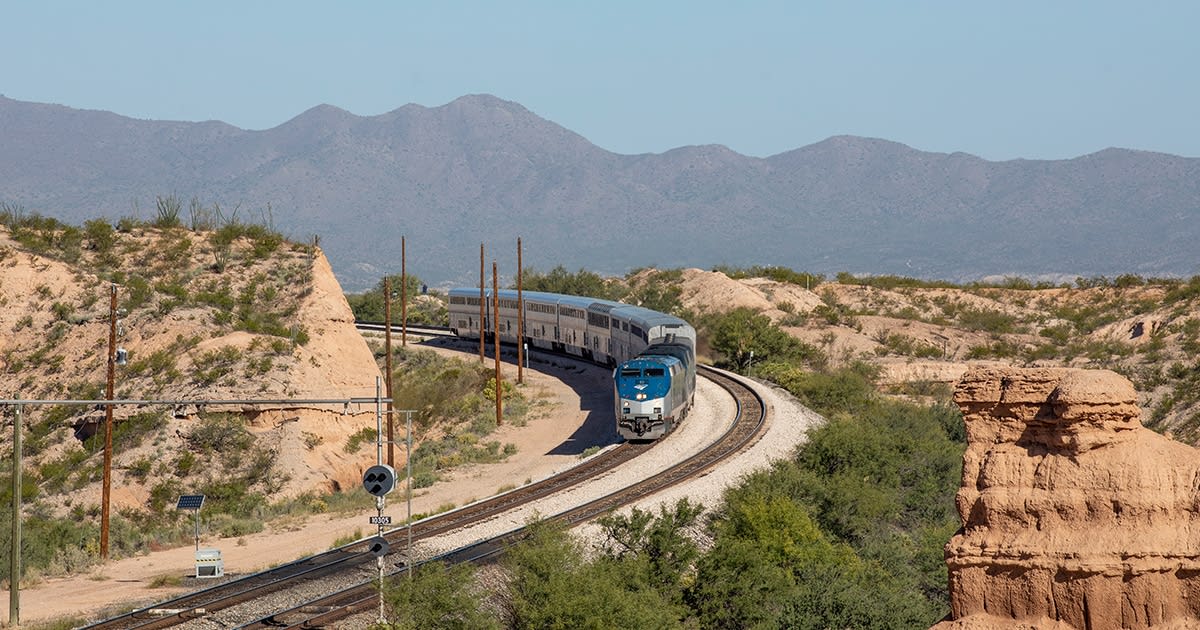 Amtrak Offers 30-Day Rail Pass With $200 Discount to Travel Across U.S. by Train