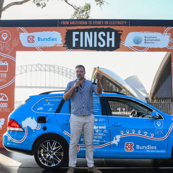 'World's longest' electric car trip ends in Australia