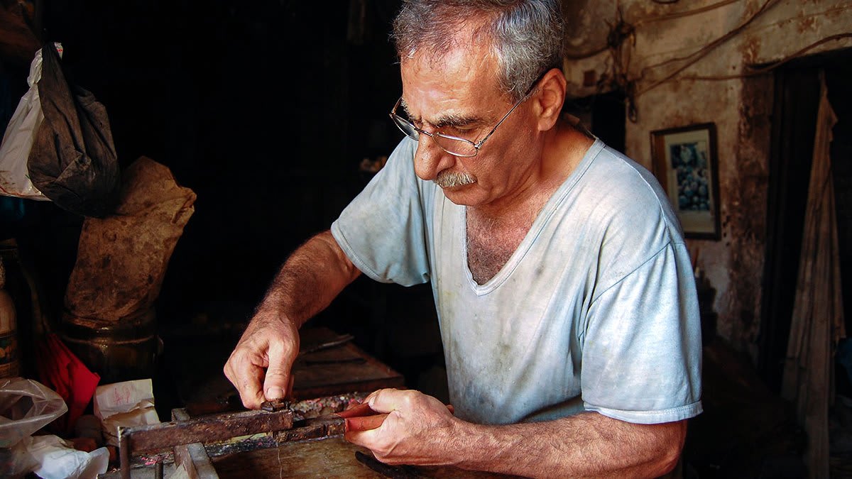 Lebanese soap-maker continues family tradition