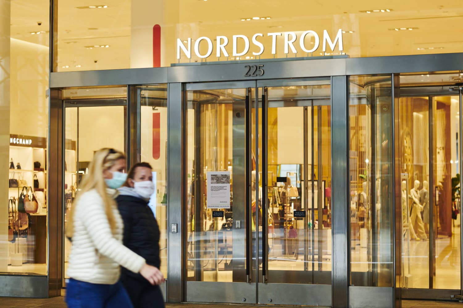 Stocks making the biggest moves midday: Nordstrom, Tractor Supply, Twitter, Zoom & more