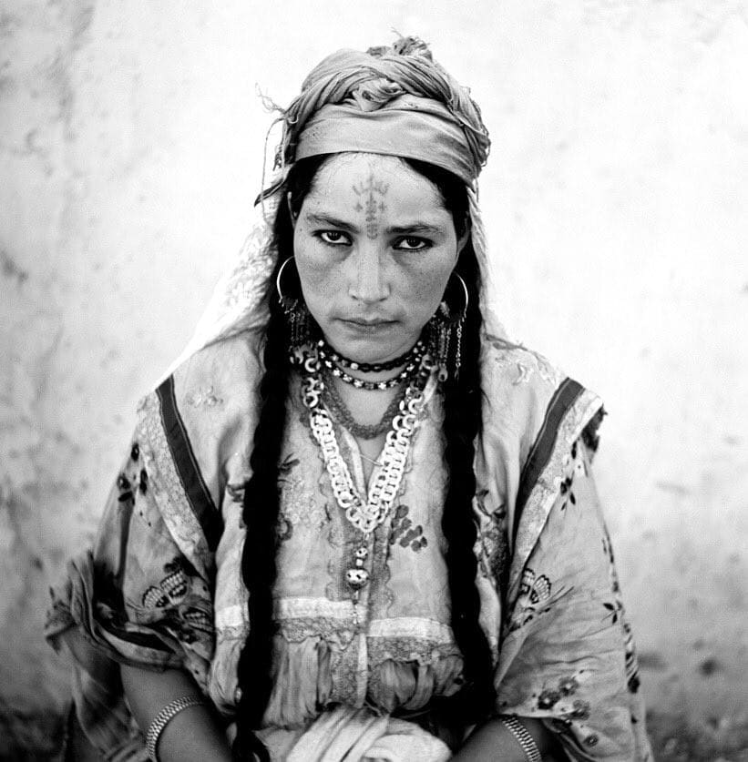 Algerian woman photographed by french photographer Marc Garanger, she is one of 2000 women forced to unveil themselves by the french army. (1960)
