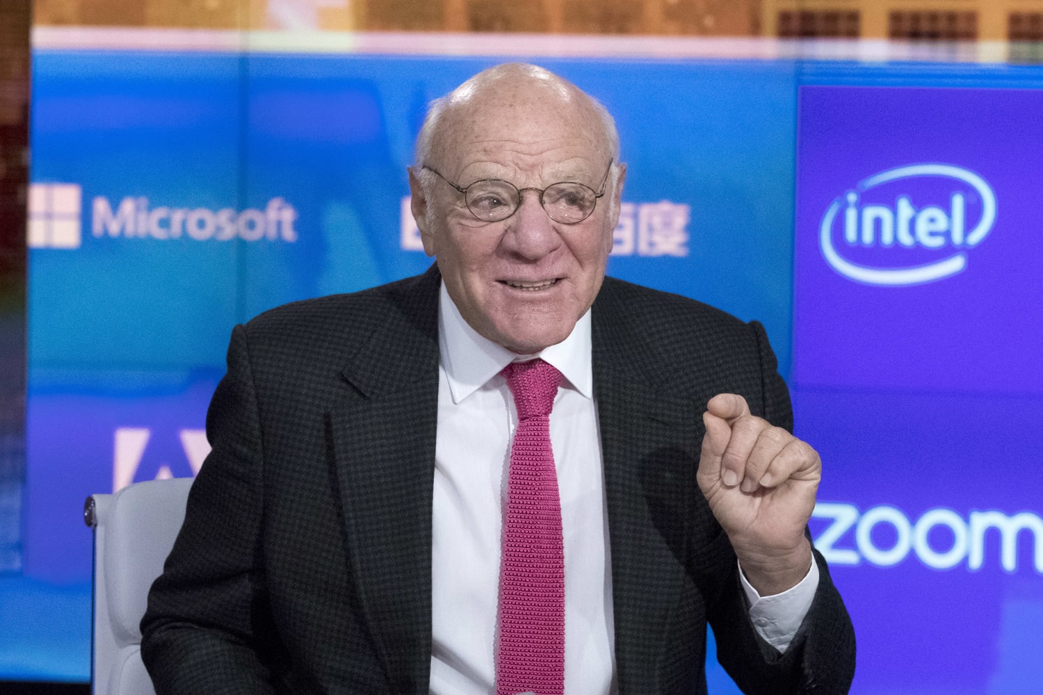 Barry Diller calls for an end to 'absurd' earnings guidance, says his firms won't do it anymore
