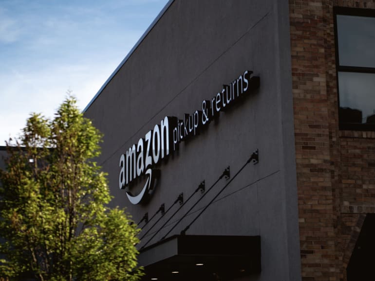 Former Amazon finance manager and family charged with $1.4m insider trading scheme