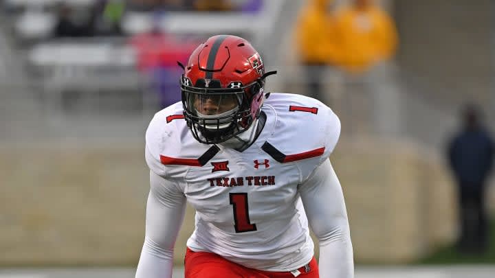Seahawks Select Fast-Rising Texas Tech LB in What Could Be Nail in Coffin for Jadeveon Clowney Return