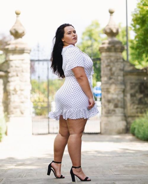 Latest Plus Size Fashion Trends For Curvy Women - Plus Size Fashion Trends