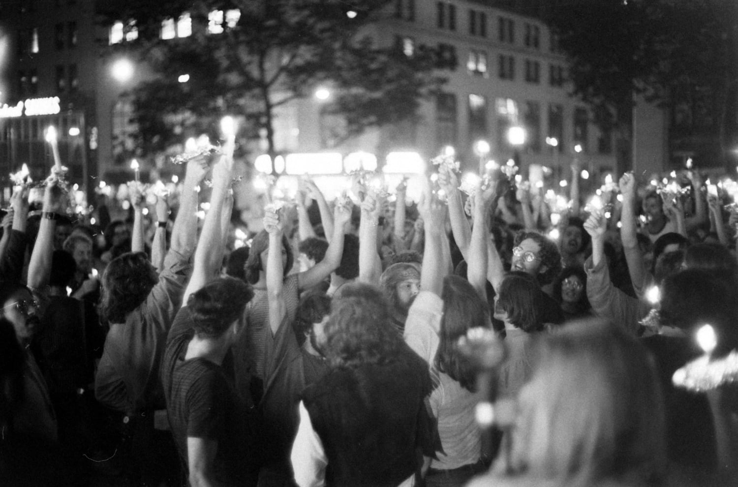 1969 Stonewall Riots - Origins, Timeline & Leaders