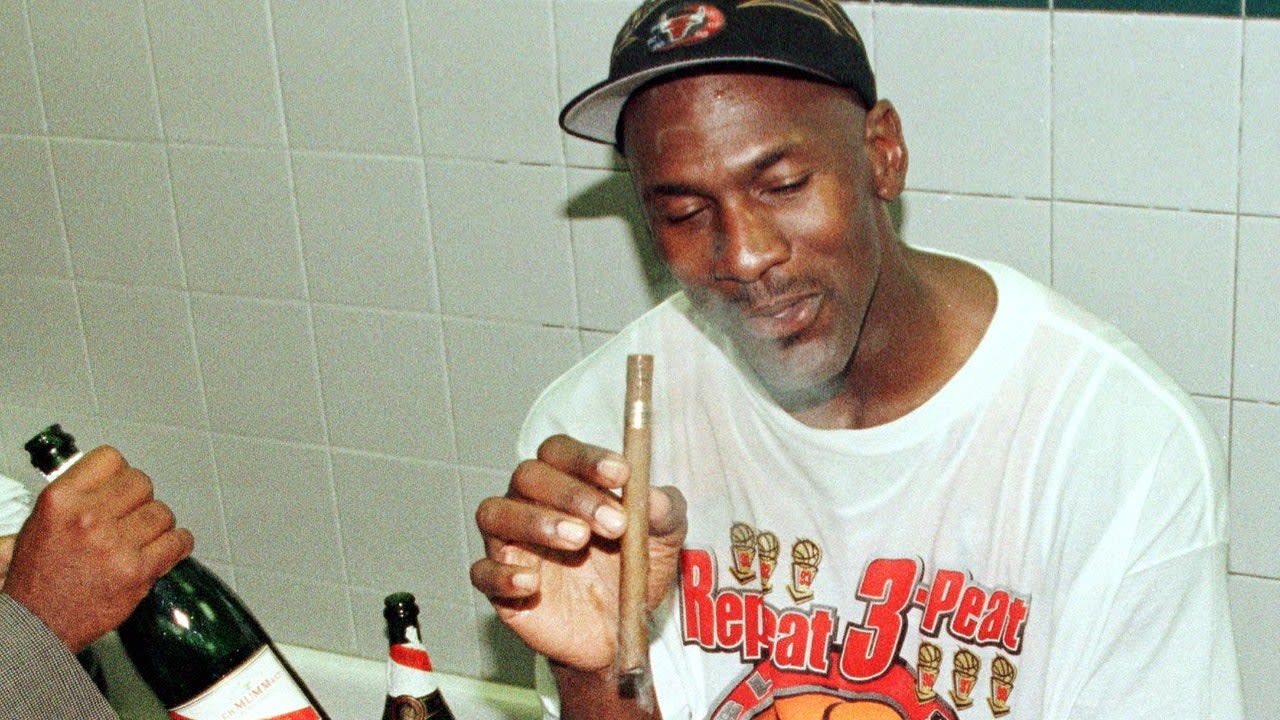 Michael Jordan Used to Smoke a Cigar Before Every Home Game