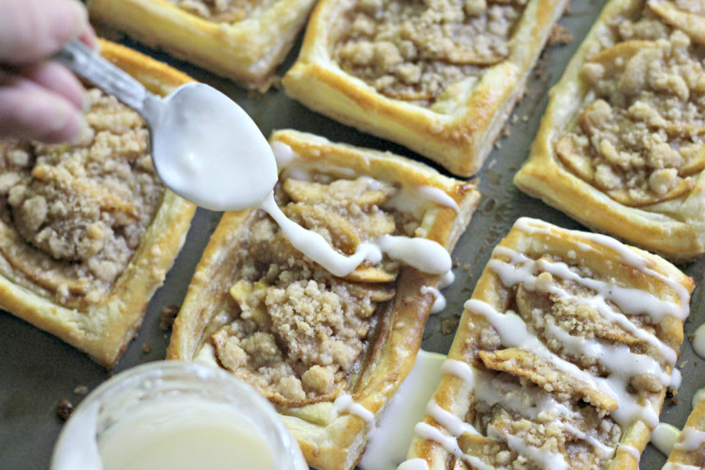 Apple Danish with Crumble Topping - Easy Dessert That Celebrates Fal Flavors