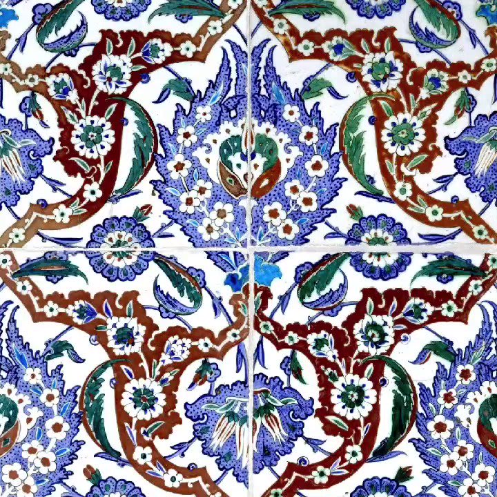 Quiz Time! ️ The British Arts and Crafts Movement of the late 19th century, of which William Morris was a key member, was hugely inspired by Islamic Art...  Can you tell your Islamic Art from your British Arts and Crafts?