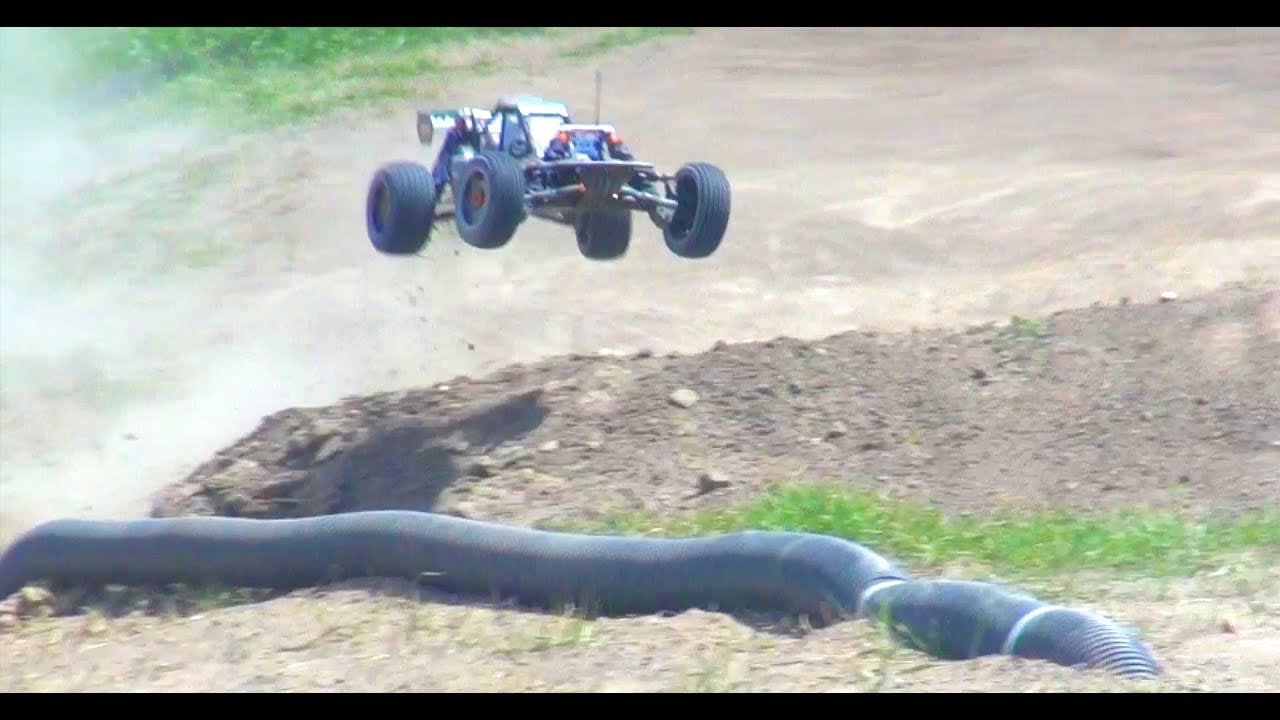 RC ADVENTURES HPI Baja 5B SS Piped 2WD Gas Powered Racing Machine!