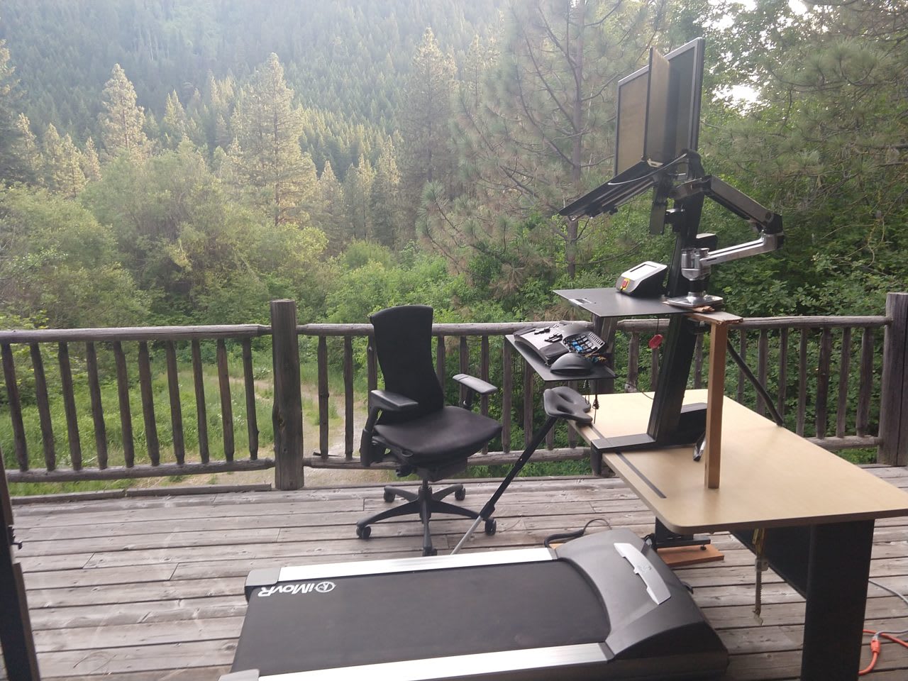 Outdoor Computing with a Deck Desk