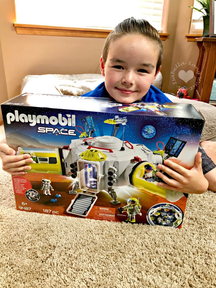 Space Toys for Kids from Playmobil - Long Wait For Isabella