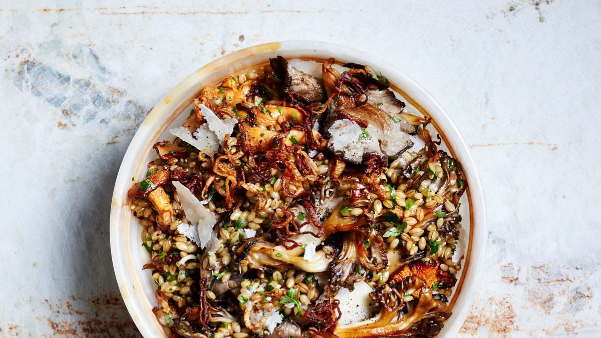 Herby Barley Salad with Butter-Basted Mushrooms Recipe