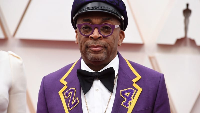 Spike Lee pays tribute to Kobe Bryant with Oscars suit
