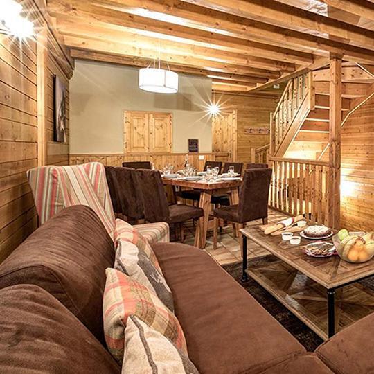 5 Reasons Why Chalet Short Ski Breaks Are Better Than Ski Weekends