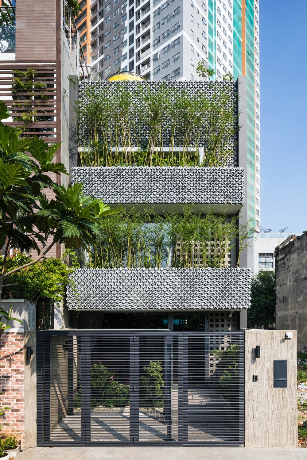 Pattern House by MM++ Architects / MIMYA