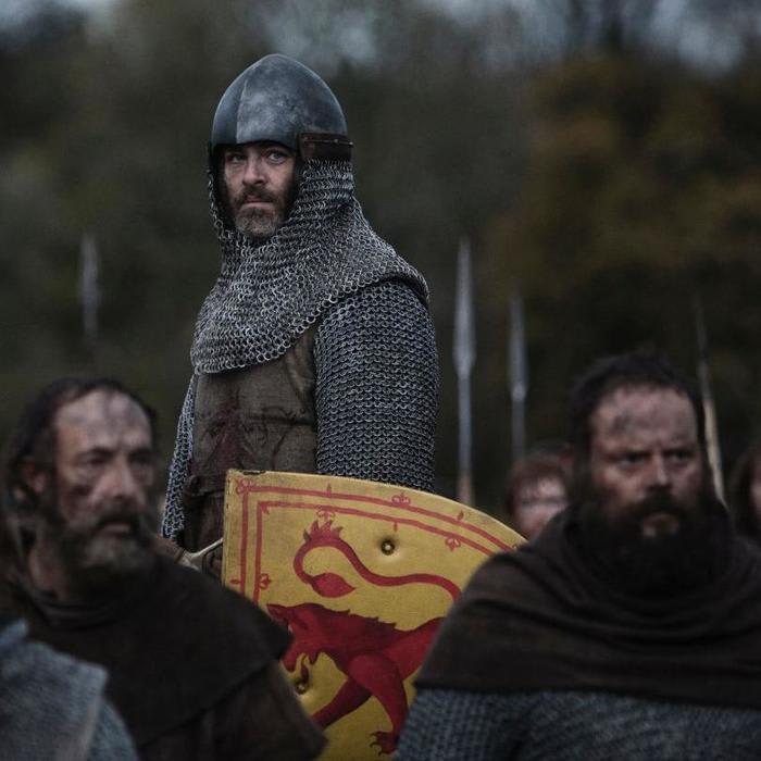 Chris Pine plays a Scottish Outlaw King in an epic without a sense of purpose