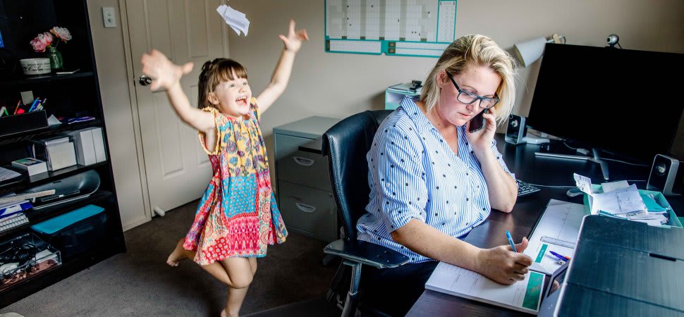 How to Stay Productive (and Sane) If Your Kids Have Nothing to Do This Summer