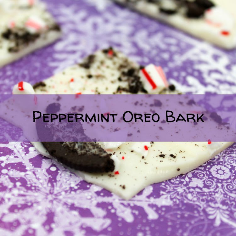 Peppermint Oreo Bark