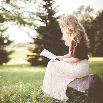 Top 5 Bible Verses About Reading the Bible