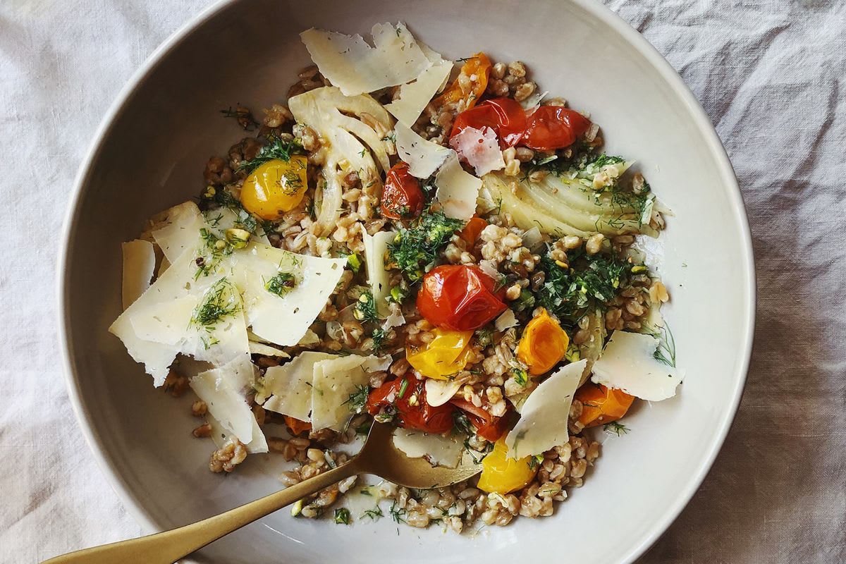 3 Summery One-Skillet Dinners Because Washing Dishes Is Overrated