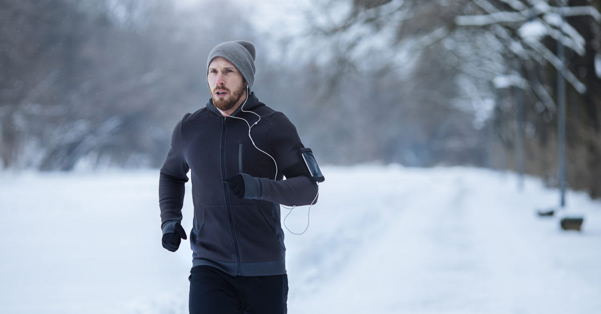 Hate Running in the Cold? Try These 6 Pro Tips