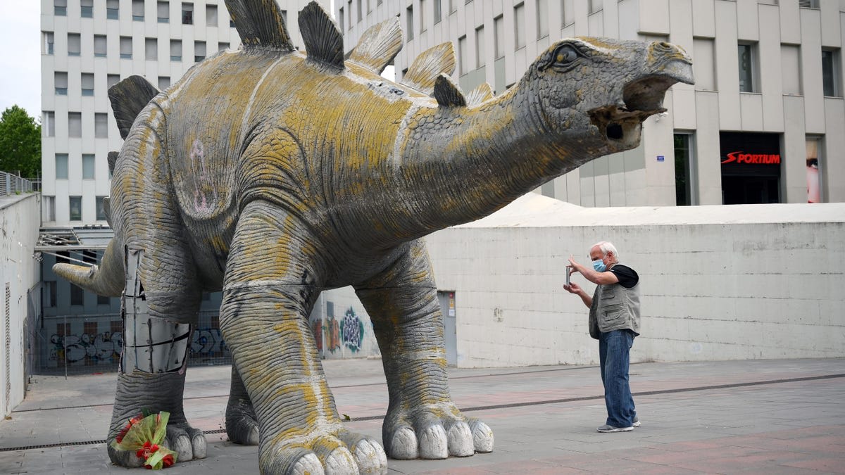 Missing man turns up dead inside a stegosaurus statue, obviously