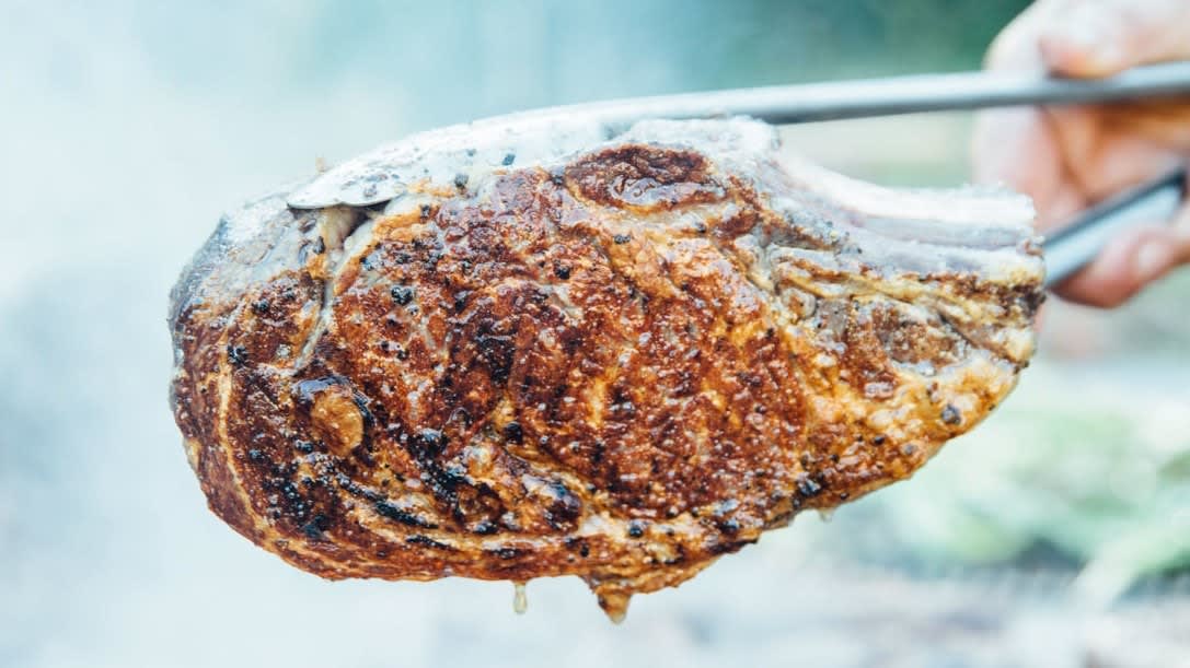 Our 10 Best Tips for a Perfectly Grilled Steak