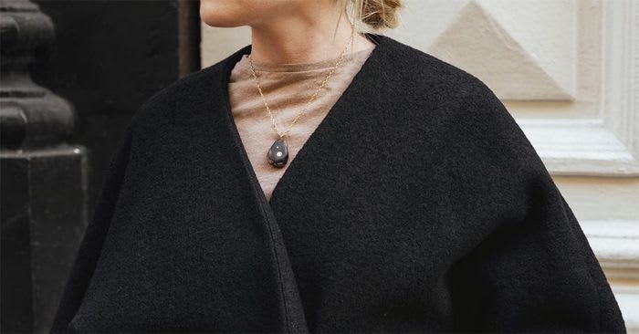 Instagram Is Drenched With This New Jewelry Trend