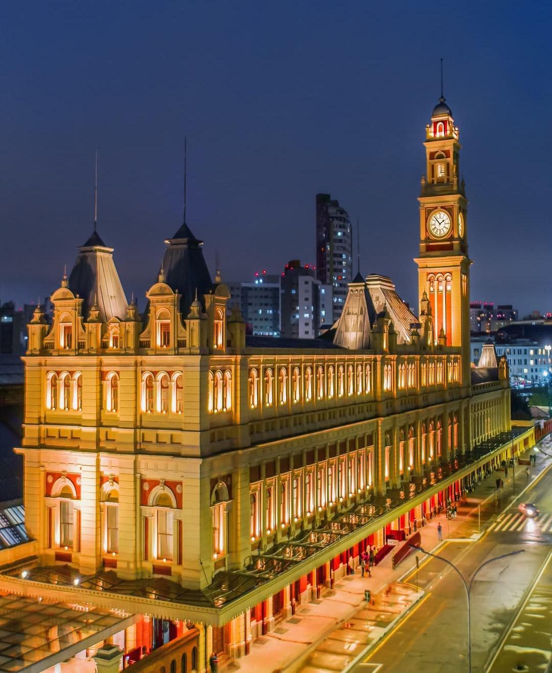 Luz train station and Portuguese Language museum in São Paulo city - this building was inspired by the Australian Flinders Street Station