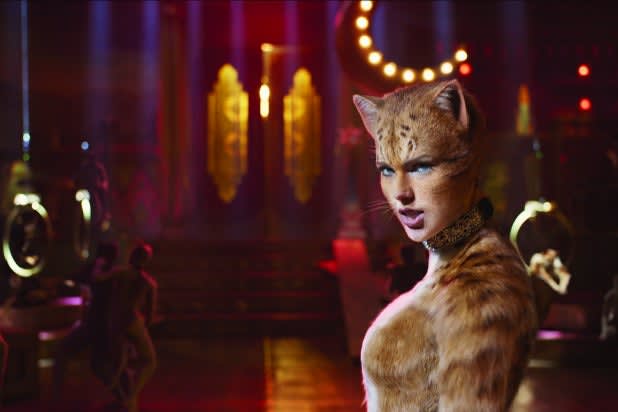 Comcast Tops Q4 Revenue, Earnings Marks Despite 'Cats'-Led Box Office Decline