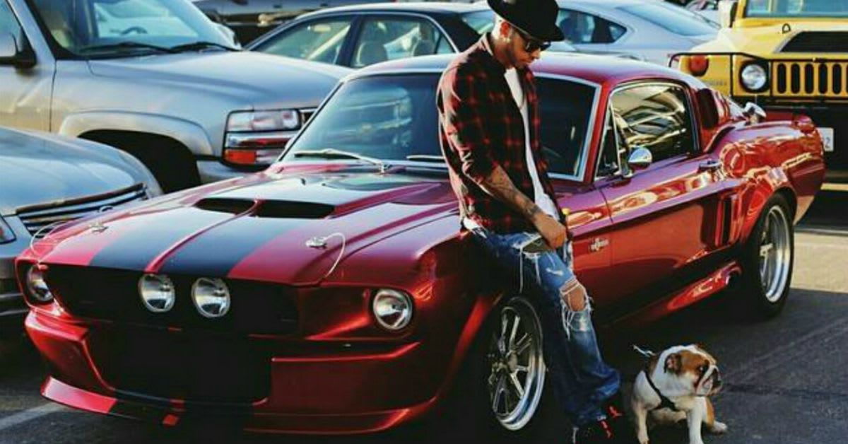 10 Celebs Who Drive The Sickest Mustangs (5 Who Need To Upgrade)