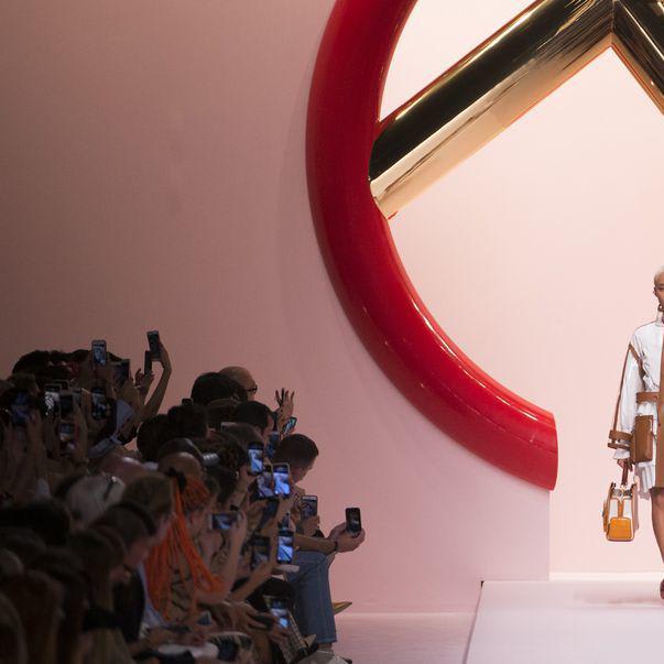 See All the Looks from the Spring 2019 Fendi Show